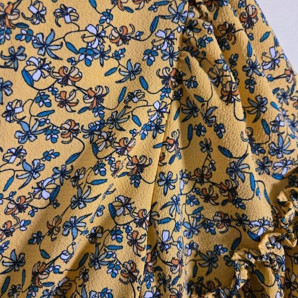 Max Studio NWT Yellow Crepe High Low Floral Midi Wrap Dress Size M - Picture 7 of 10